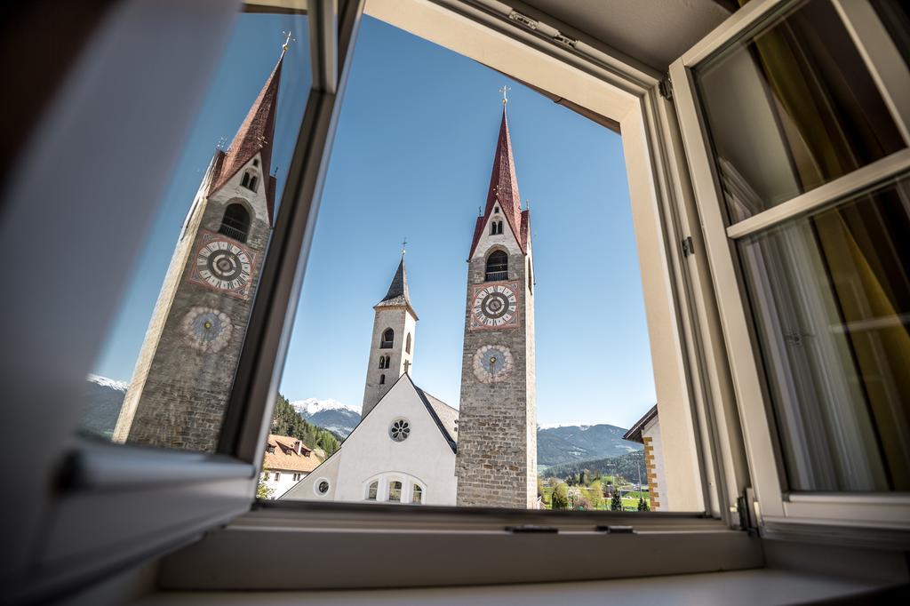 Gasthof Traube San Lorenzo di Sebato Exterior foto