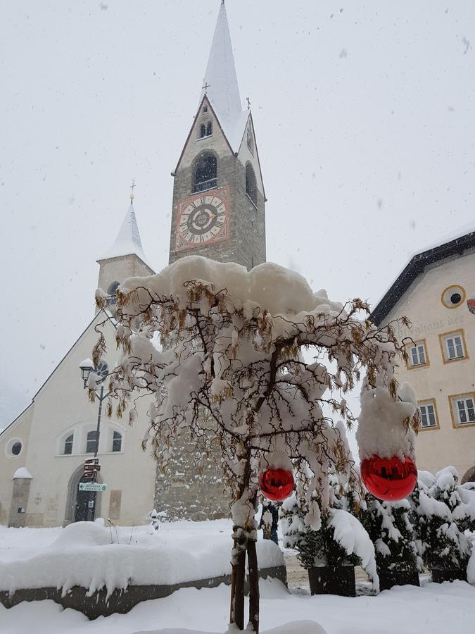 Gasthof Traube San Lorenzo di Sebato Exterior foto